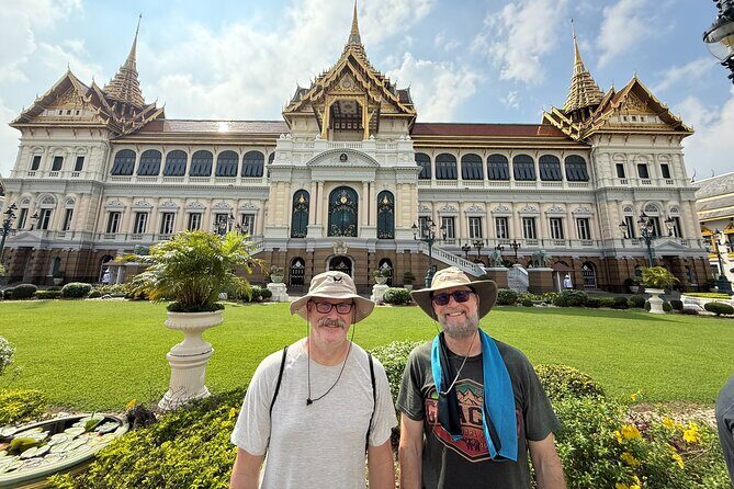 Private Tour Grand Palace, Emerald Buddha and Wat Pho by Tuk Tuk - Why Choose This Tour?