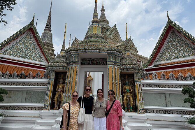Private Tour Grand Palace, Emerald Buddha and Wat Pho by Tuk Tuk - FAQ