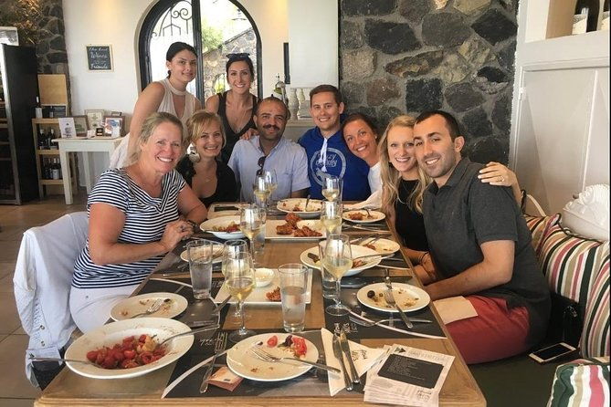 private-tour-great-wines-and-famous-towns-of-santorini