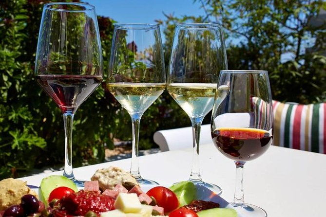 private-tour-great-wines-and-famous-towns-of-santorini