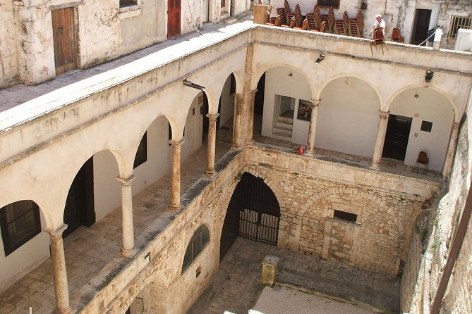 private-tour-guide-conversano-the-history-of-ancient-norba-a-few-steps-from-the-sea