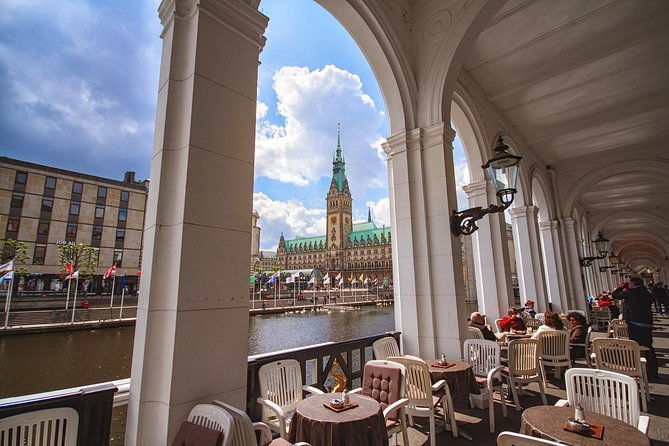 private-tour-guide-hamburg-with-a-local-kickstart-your-trip-personalized