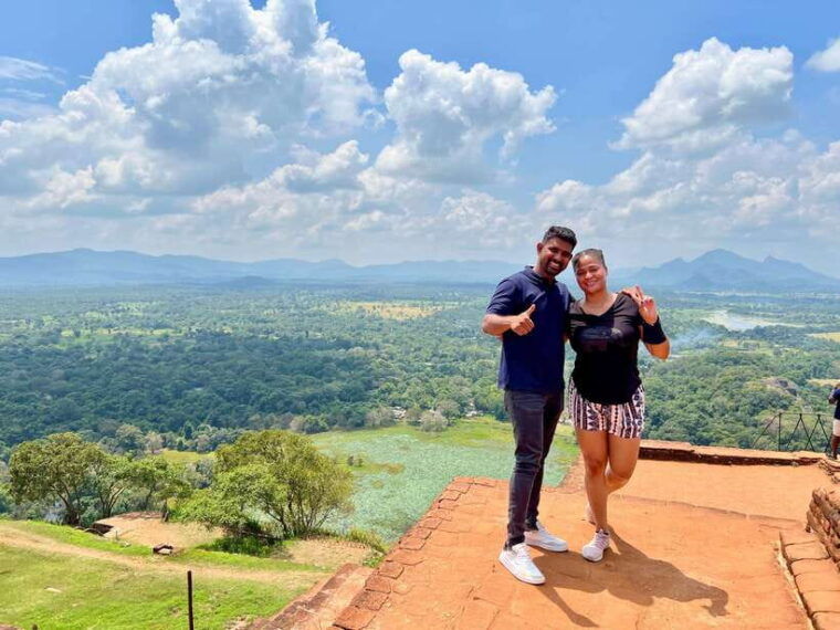private-tour-guide-in-sri-lanka-5-days-tour-package