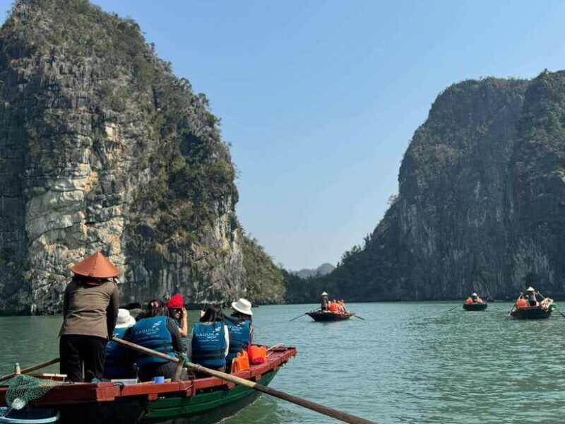 private-tour-ha-long-bay-1-day-choose-language-tour-guide
