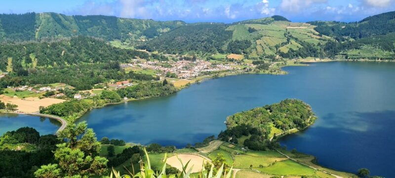 private-tour-half-day-sete-cidades-and-pineapple-production