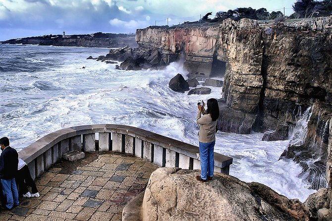 private-tour-half-day-sintra-cabo-roca-cascais-portuguese-riviera-2