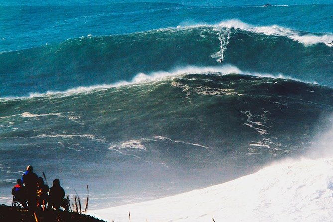 private-tour-highlights-fatima-sanctuary-nazare-big-waves-and-obidos-medieval