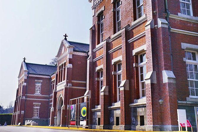 private-tour-history-art-and-nature-at-the-imperial-palace