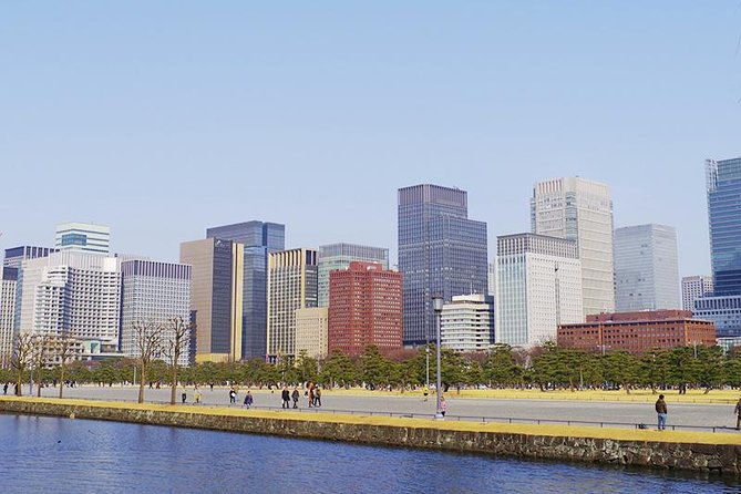 private-tour-history-art-and-nature-at-the-imperial-palace