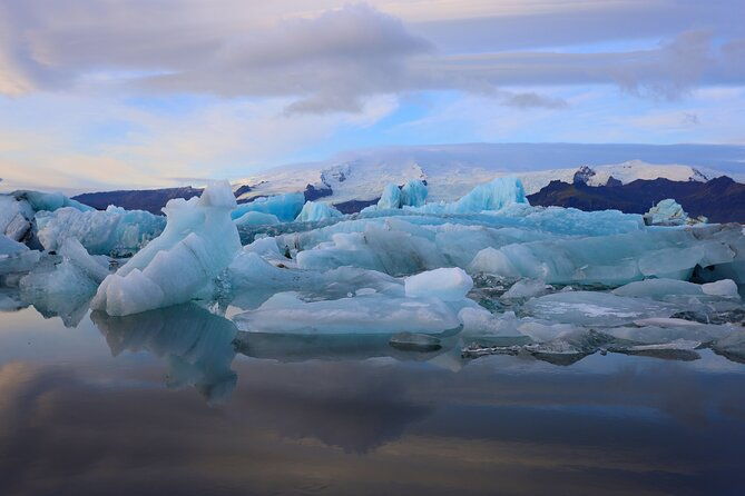 private-tour-hofn-jokulsarlon-diamond-beach-secret-glacier