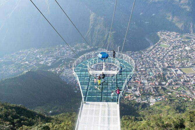 private-tour-house-of-the-tree-and-pailon-del-diablo-with-pickup