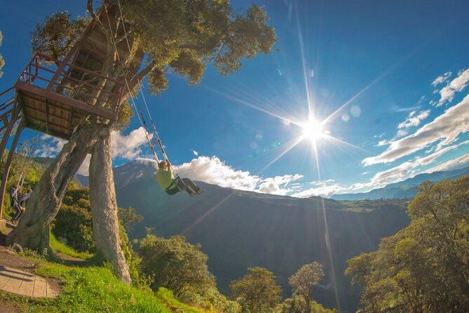 private-tour-house-of-the-tree-and-pailon-del-diablo-with-pickup