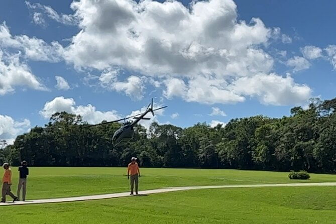 private-tour-iguacu-waterfalls-helicopter-flight