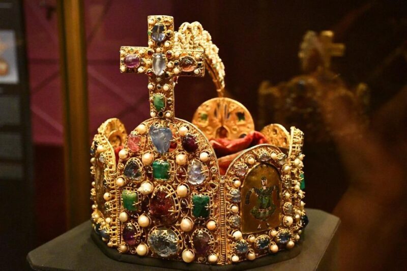 Private Tour: Imperial Treasury Vienna - Why Choose the Private Tour of the Imperial Treasury in Vienna?
