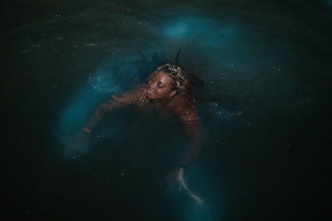 private-tour-in-bob-marley-9-miles-and-luminous-lagoon-in-jamaica
