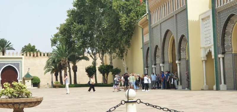 Private Tour In Fes Guide With Car - Why Choose a Private Guided Tour in Fez?