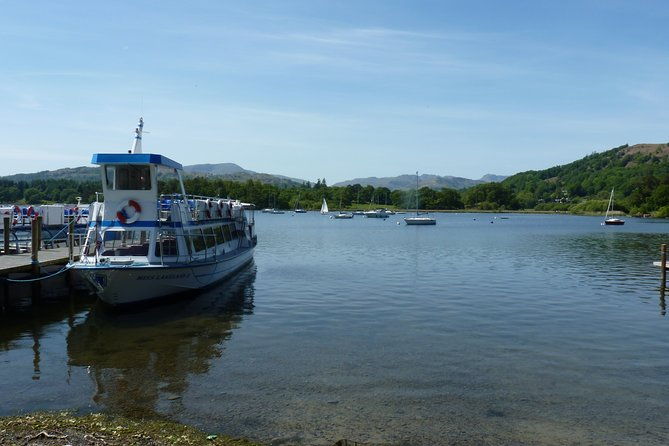 private-tour-in-lake-district-from-york-in-a-16-seater-mercedes