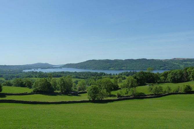 private-tour-in-lake-district-from-york-in-a-16-seater-mercedes