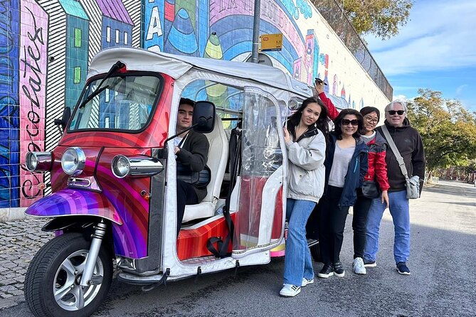 private-tour-in-lisbon-with-tuk-tuk