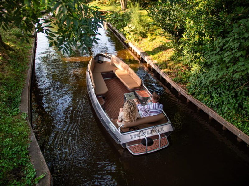 private-tour-in-luxury-boat