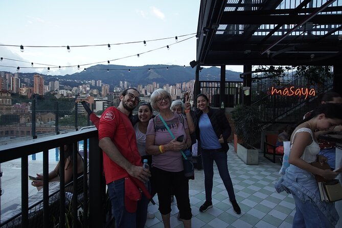 private-tour-in-medellin-with-commune-13-museums-and-coffee-tasting
