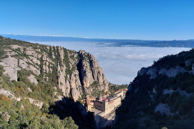 private-tour-in-montserrat-5h
