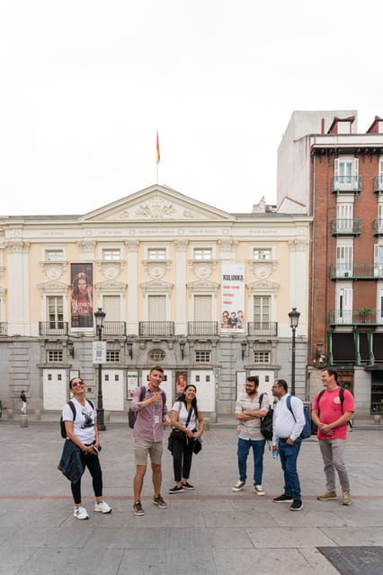 private-tour-in-prado-museum-madrids-iconic-neighborhoods-2
