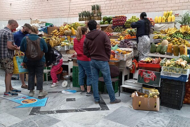 private-tour-in-quito-with-market-cable-car-guayasamin-museum-and-chocolate-tasting