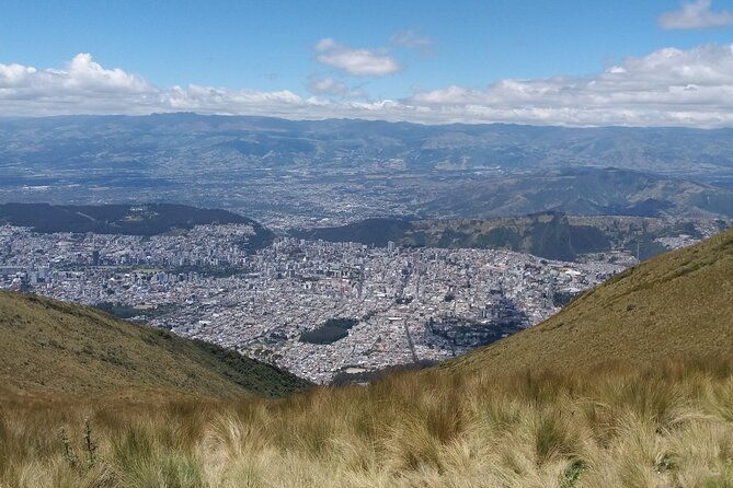 private-tour-in-quito-with-market-cable-car-guayasamin-museum-and-chocolate-tasting
