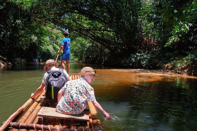 private-tour-in-roatan-with-a-professional-guide