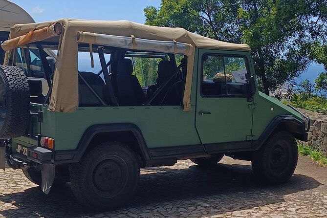 private-tour-in-sintra-and-cascais-by-jeep
