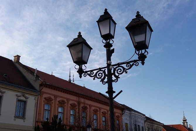 private-tour-in-vac-by-local-guide-magical-vibe-of-an-charming-baroque-town