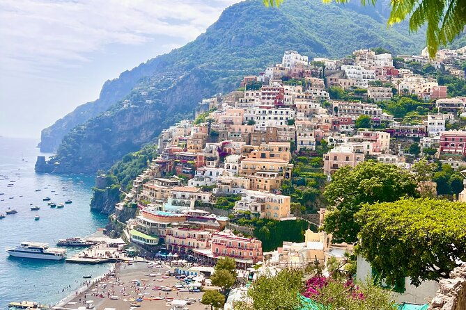 private-tour-ischia-procida-capri-pontine-amalfi-by-speedboat