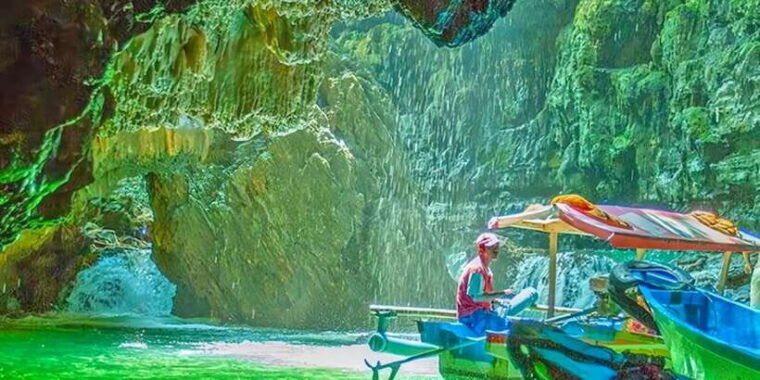 private-tour-jakarta-bali-13-day-12-night-with-hotel