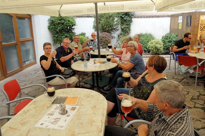 private-tour-just-for-your-group-the-prague-castle-area-and-a-lot-more