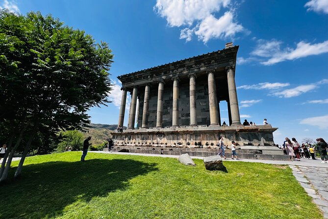 private-tour-khor-virap-garni-geghard-2