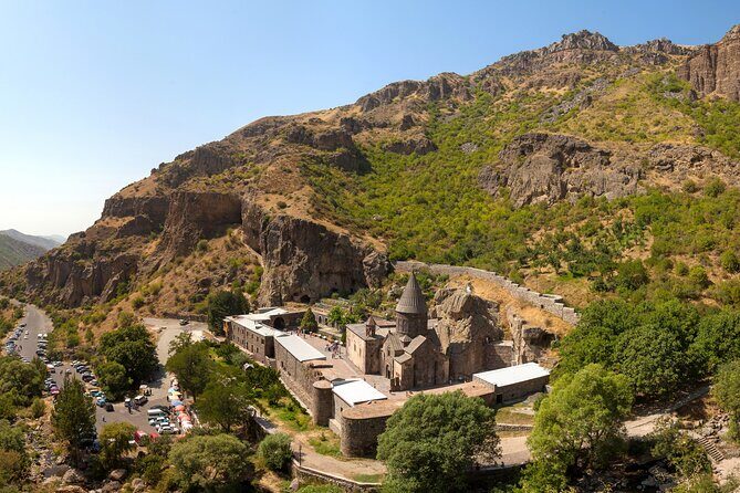 Private Tour: Khor Virap, Garni Temple, Geghard Monastery - Who Should Consider This Tour?