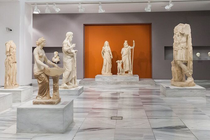 private-tour-knossos-palace-archaeological-museum-heraklion-town