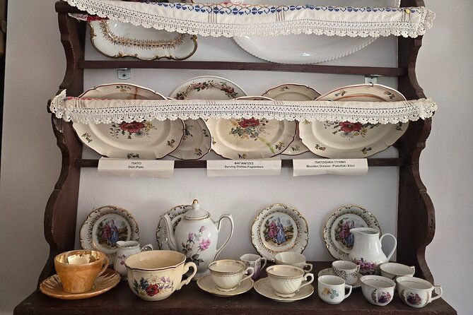 private-tour-kourtaliotiko-waterfalls-preveli-beach-from-chania