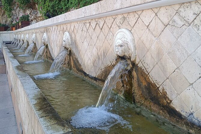 private-tour-kourtaliotiko-waterfalls-preveli-beach-from-chania