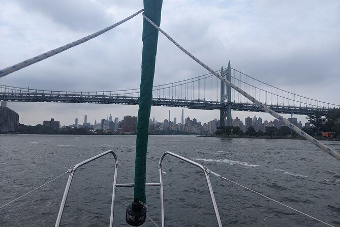 private-tour-li-sound-to-east-river-to-the-statue-of-liberty