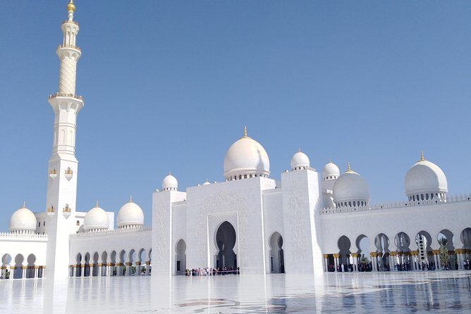 Private Tour : Louvre Museum Abu Dhabi & Sheikh Zayed Grand Mosque visit - FAQs  