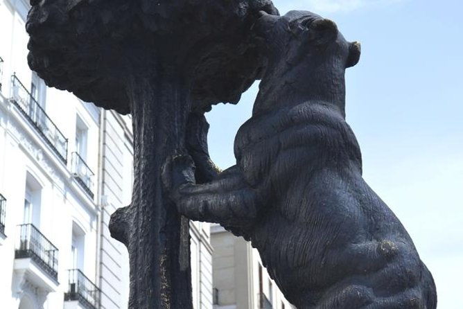 private-tour-madrid-walking-tour-of-los-austrias