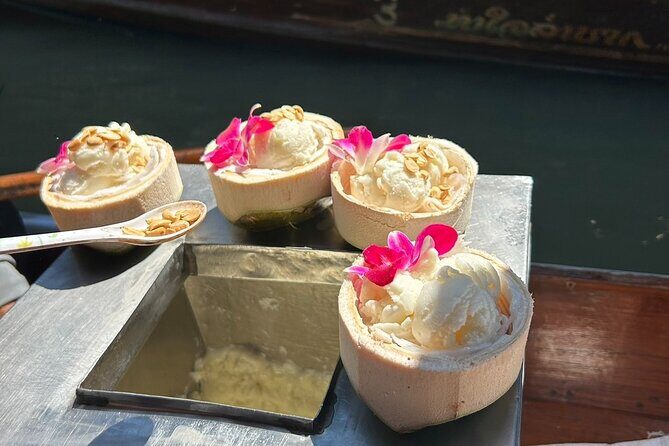 Private Tour Maeklong Railway and Damnoen Saduak Floating Market - Damnoen Saduak Floating Market