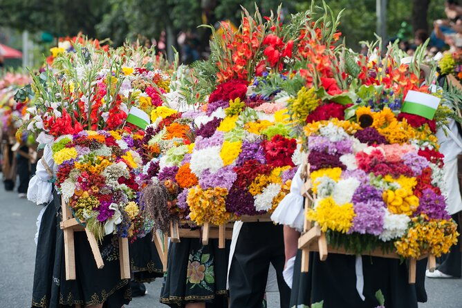 private-tour-medellins-flower-culture-the-silletero-tradition-of-santa-elena