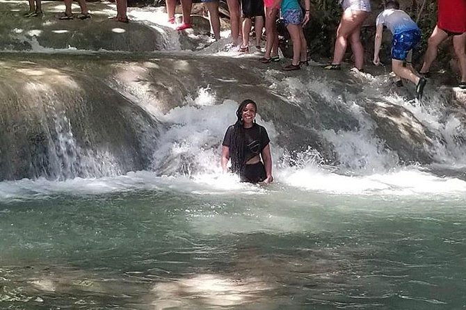private-tour-montego-bay-to-blue-hole-and-dunns-river-falls