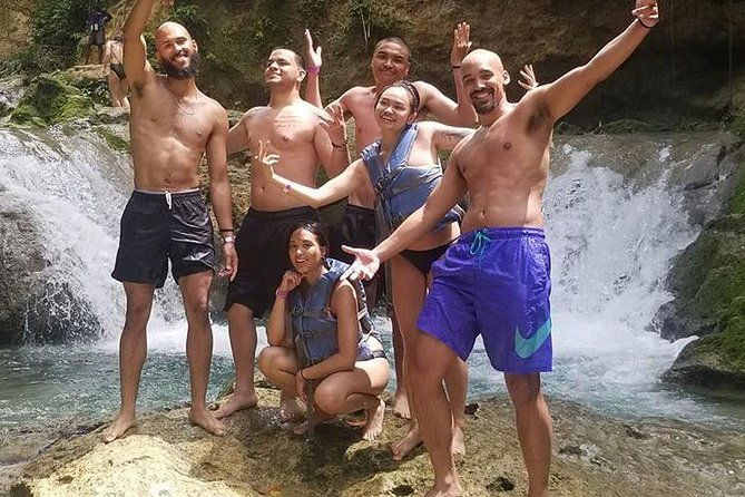 private-tour-montego-bay-to-blue-hole-and-dunns-river-falls