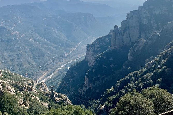 private-tour-montserrat-and-cava-visit