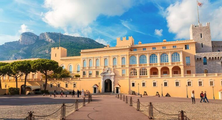 private-tour-nice-city-monaco-eze-villefranche-and-more-2