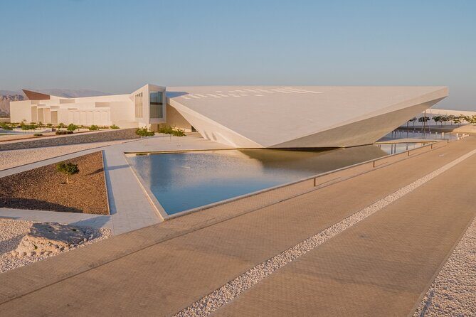 Private Tour Nizwa Birkat Al Mouz and Oman Across Ages Museum - An In-Depth Look at the Itinerary